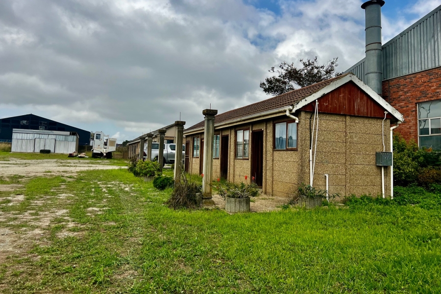 Commercial Property for Sale in Pacaltsdorp Western Cape